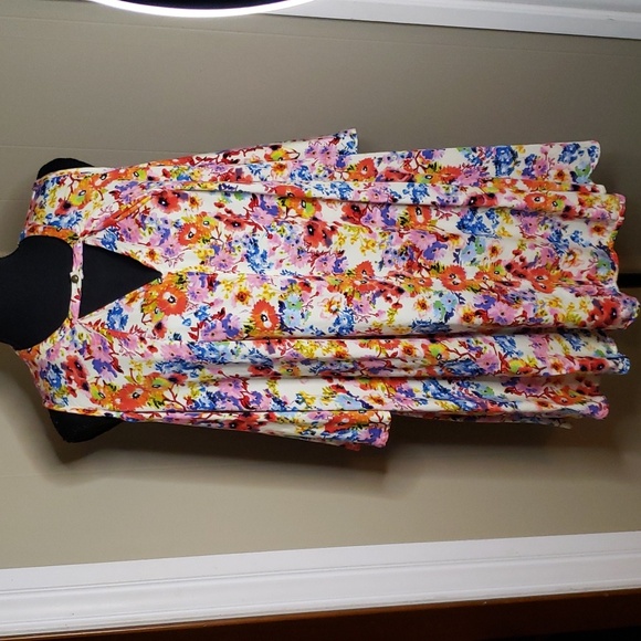 Umgee Dresses & Skirts - Umgee Women's Boho Floral Mini Dress Cold Shoulder Size Small